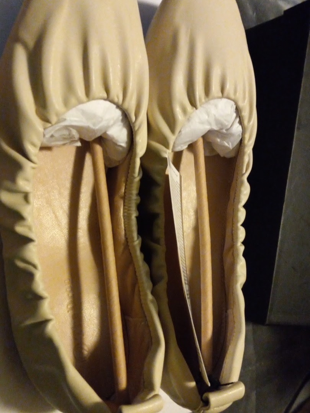 Women's Neutral Beige Elastic-Top Ballet Flats